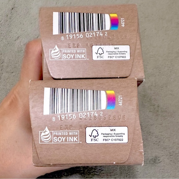 Kids Hello Unicorn Sparkle Fluoride Toothpaste Bubblegum Flavor, 2-pack - Picture 5 of 5